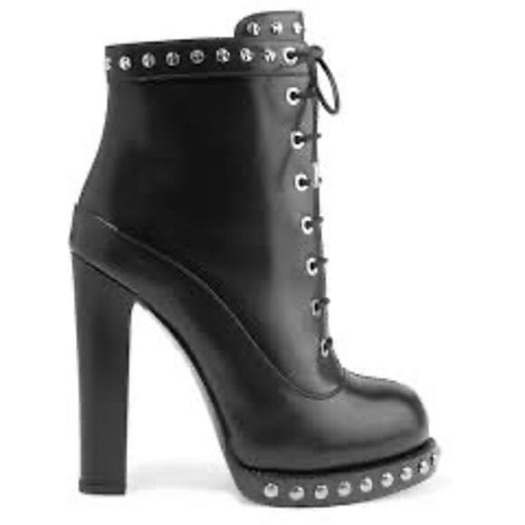 Alexander McQueen Black Studded Leather Combat Ankle Boots Lace-Up Women’s - Picture 3 of 11